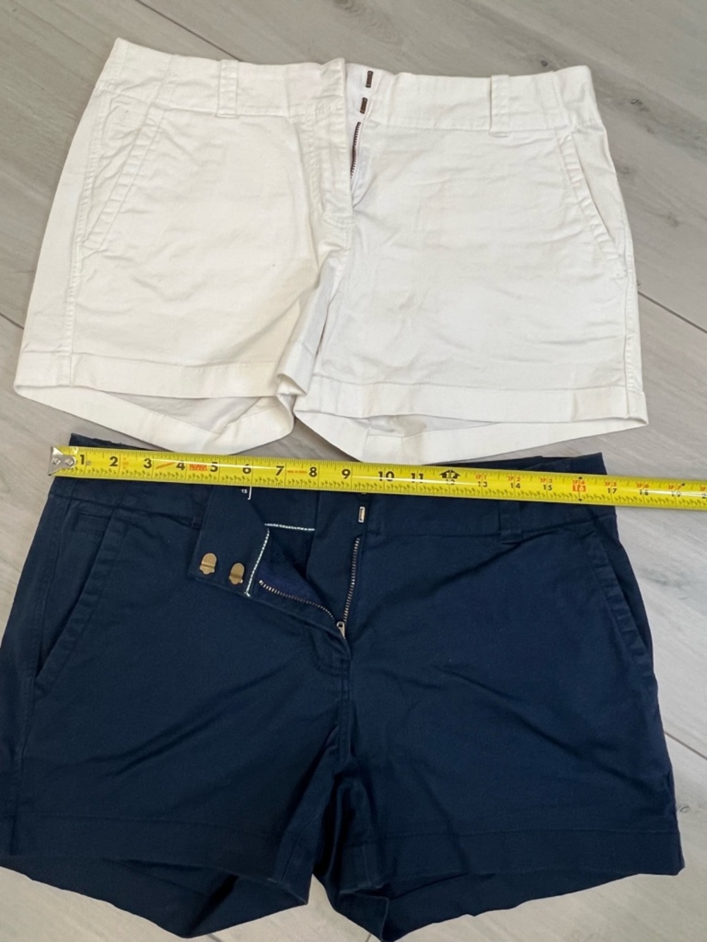 Vineyard Vines 2 Pack BUNDLE Shorts Sz 6 White & Navy Preppy Coastal Grandma - Picture 5 of 6